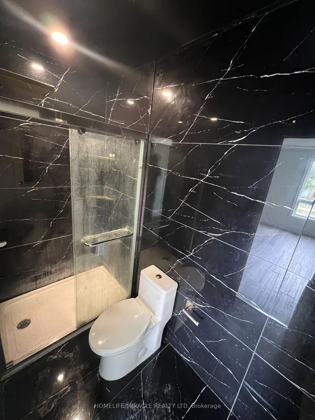 Additional image 21 of 93 Greenbriar Rd