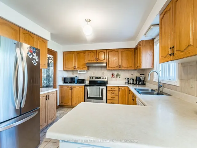 Additional image 12 of 433 Silverthorne Cres