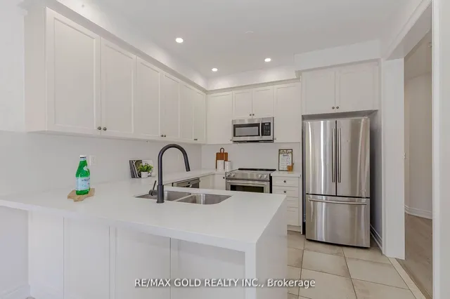 Additional image 12 of 3485 Fourth Line