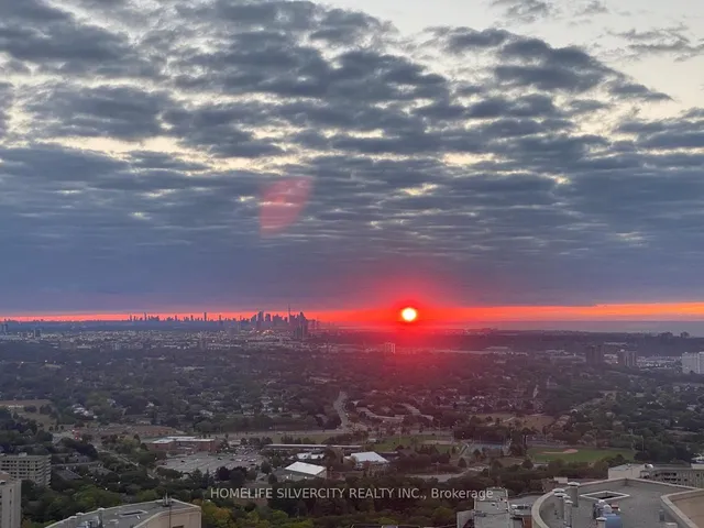 Additional image 39 of 50 Absolute Ave Unit 3902