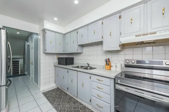 Additional image 15 of 7475 Goreway Dr Unit 50