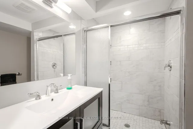 Additional image 34 of 2258 Upper Middle Rd Unit 7