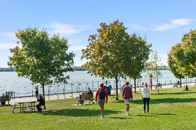 Additional image 32 of 16 Harbour St Unit 3402