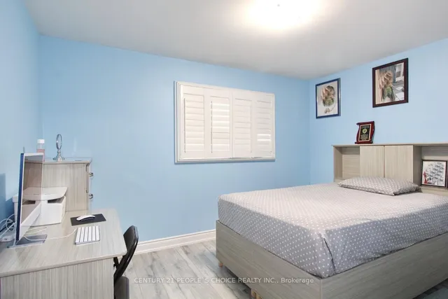 Additional image 24 of 3454 Chipley Cres