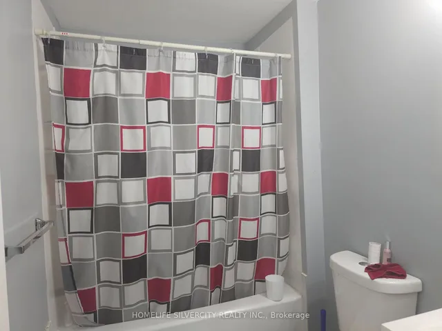 Additional image 7 of 3035 Victory Cres