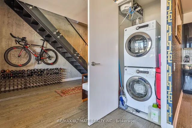 Additional image 6 of 39 Brant St Unit Ph07