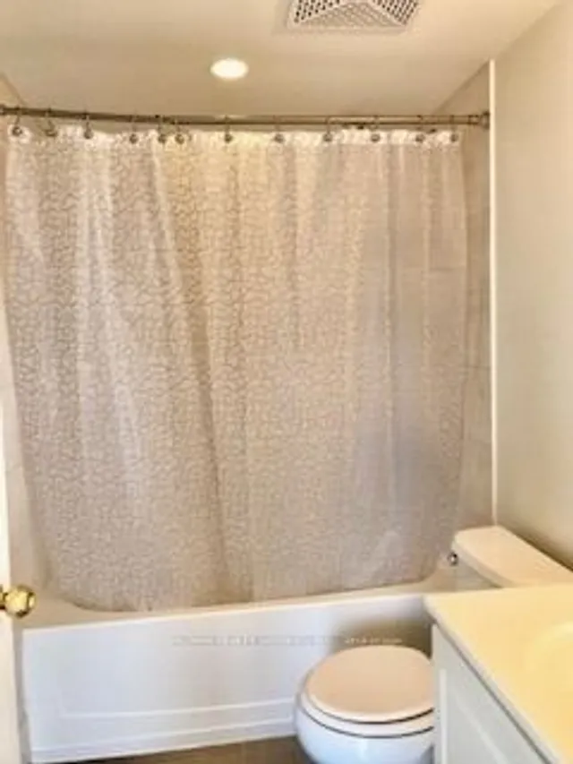 Additional image 4 of 9 George St Unit 1005