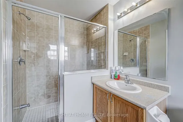 Additional image 26 of 17 Boot Terr