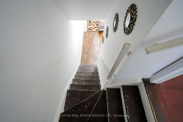 Additional image 33 of 12 Heartview Rd