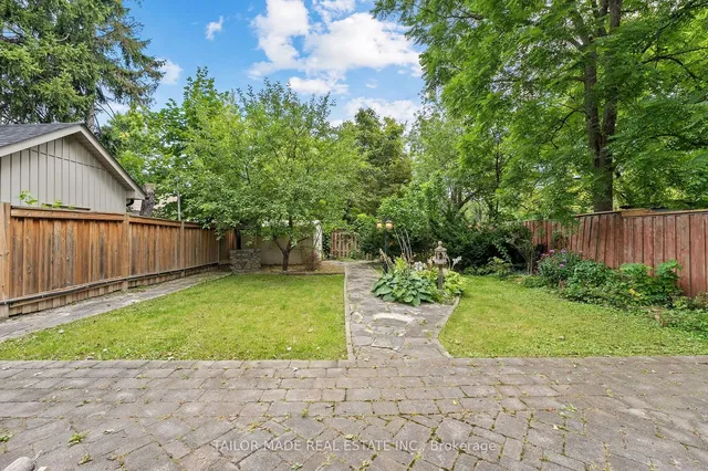 Additional image 38 of 42 Centre St