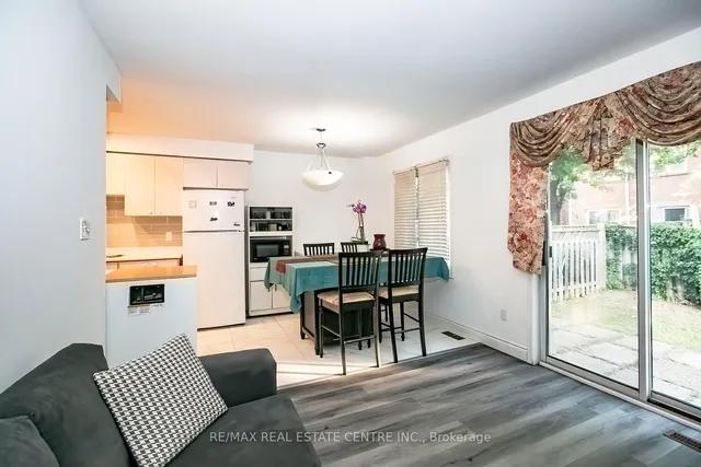 Additional image 11 of 129 Lent Cres