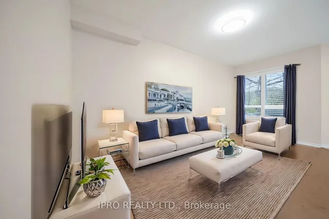 Additional image 10 of 1204 Prestonwood Cres