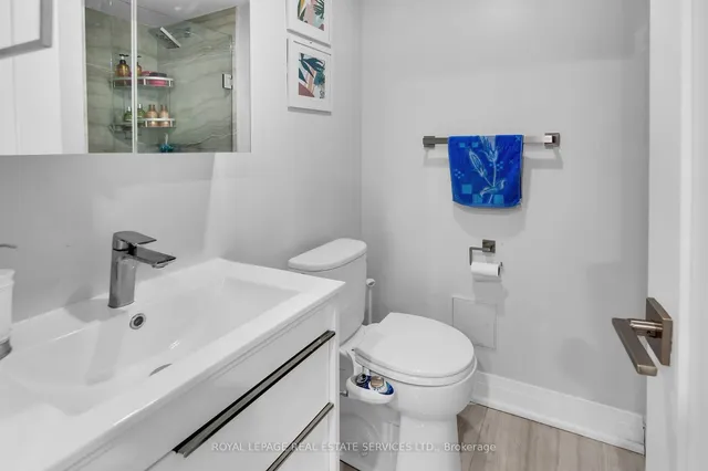 Additional image 13 of 30 Wellington St Unit 2006