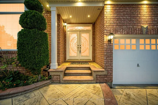 Additional image 5 of 30 Latania Blvd