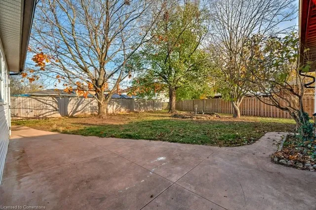 Additional image 34 of 5470 Randolph Cres