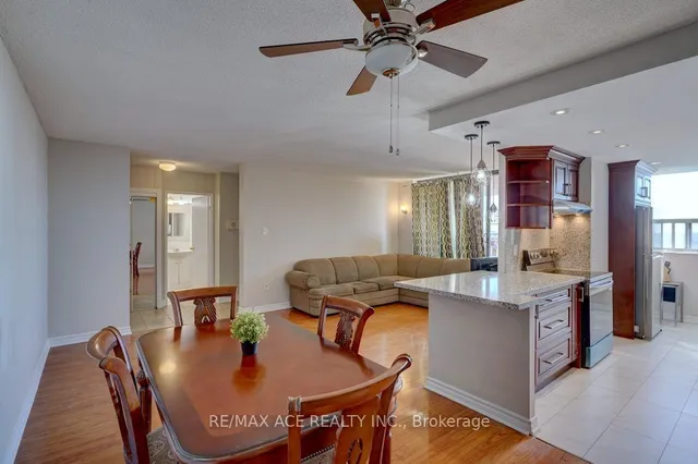 Additional image 15 of 3 Lisa St Unit 1401