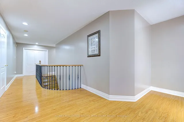 Additional image 16 of 14 River Rock Cres