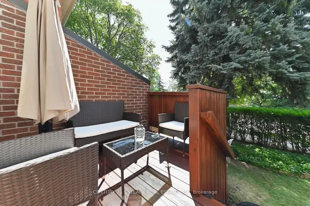 Additional image 32 of 1320 Hampton St Unit 25