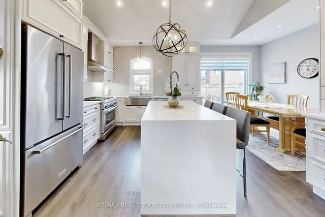 Additional image 10 of 92 Holt Dr