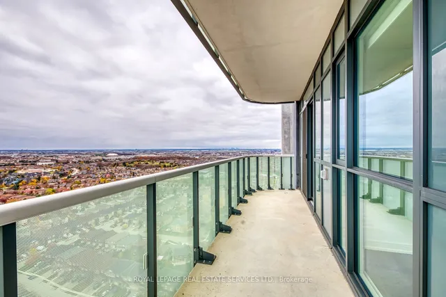 Additional image 21 of 8 Nahani Way Unit 3306