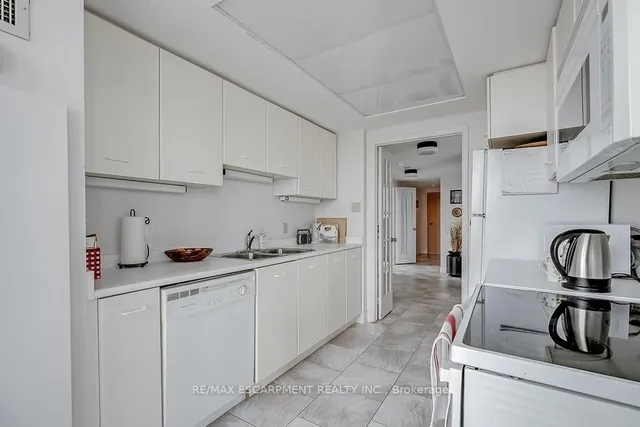 Additional image 14 of 415 LOCUST St Unit 1001