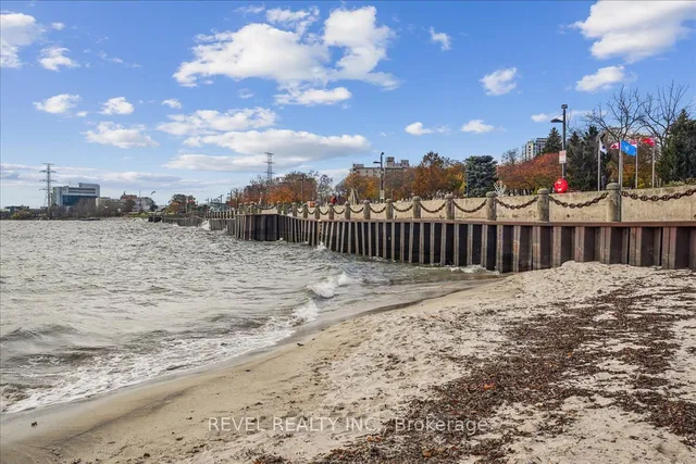 Additional image 38 of 370 Martha St Unit 1910