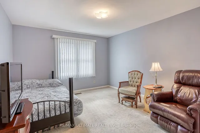 Additional image 19 of 42 Summerside Cres