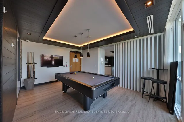 Additional image 39 of 2025 Maria St Unit 807