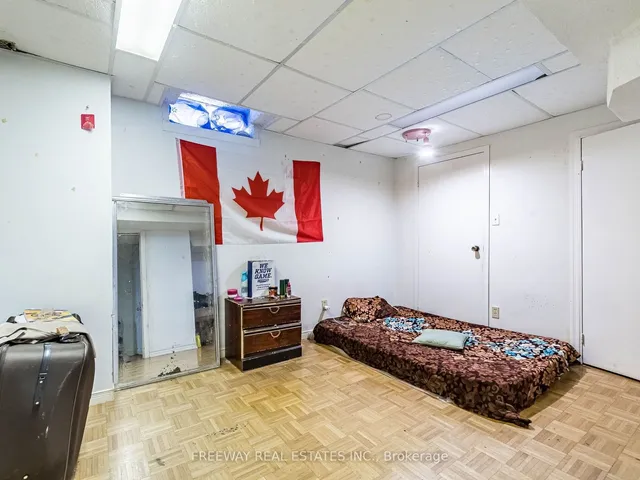 Additional image 16 of 66 Banting Cres