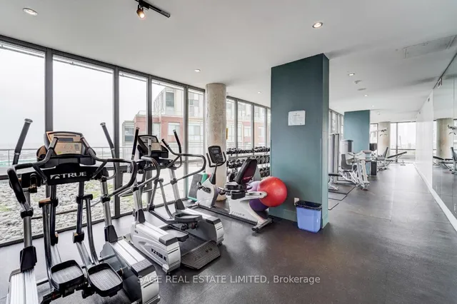 Additional image 19 of 33 Mill St Unit 526