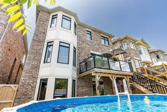 Additional image 19 of 21 Provost Tr