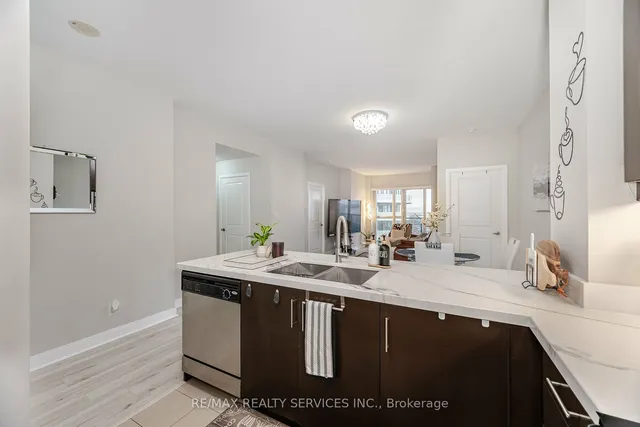 Additional image 9 of 60 Absolute Ave Unit #3806