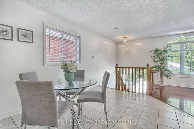 Additional image 25 of 22 Bonistel Cres