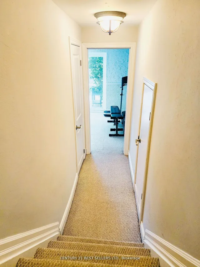 Additional image 26 of 400 Bloor St Unit 46