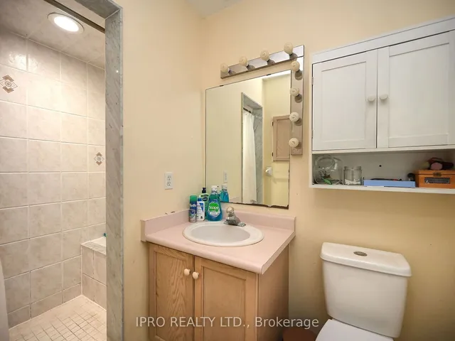 Additional image 26 of 80 Acorn Pl Unit 166