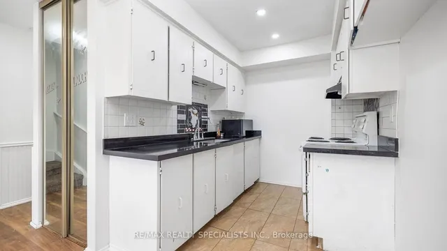 Additional image 10 of 3 Sandringham Crt