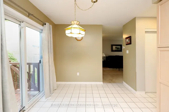 Additional image 16 of 12 Summerfield Cres