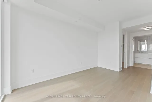 Additional image 23 of 20 Inn on the Park Dr Unit 2033