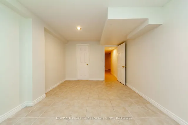 Additional image 35 of 4485 Weymouth Commons Cres