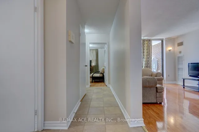 Additional image 7 of 3 Lisa St Unit 1401