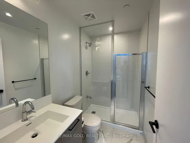 Additional image 13 of 10 Lagerfeld Dr Unit 104