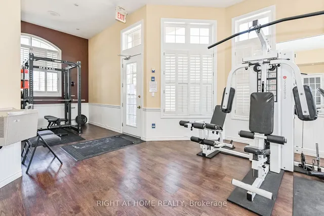 Additional image 33 of 1451 Walker's Line Unit 315