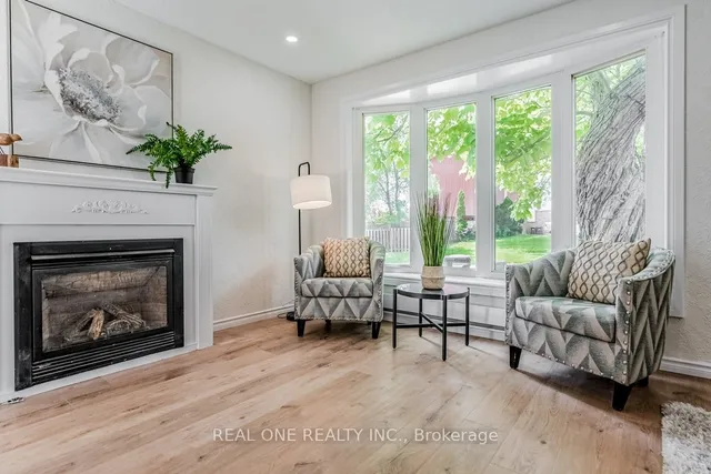 Additional image 7 of 2 Highview Tr