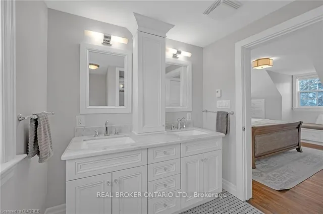 Additional image 19 of 883 Forest Glen Ave