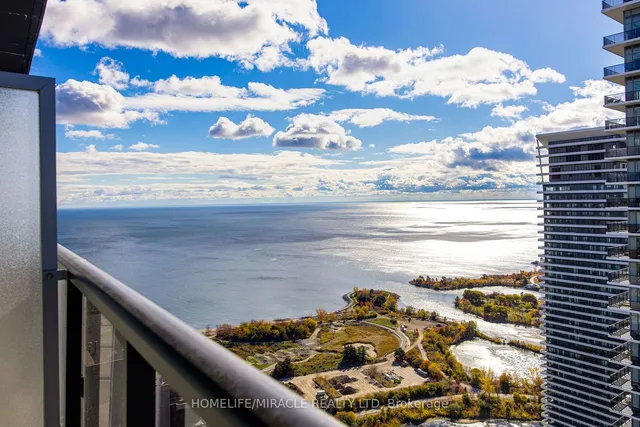 Additional image 31 of 56 Annie Craig Dr Unit LPH03