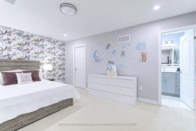 Additional image 27 of 17 Junetown Circ