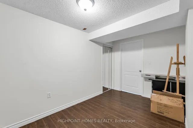 Additional image 25 of 41 Softneedle Ave