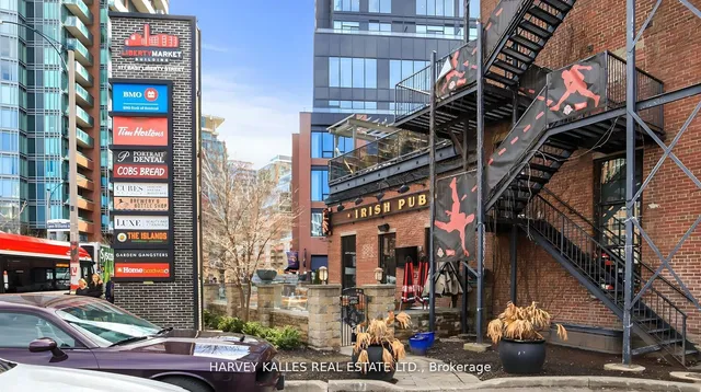 Additional image 25 of 150 East Liberty St Unit 611