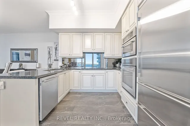 Additional image 17 of 50 Absolute Ave Unit PH3