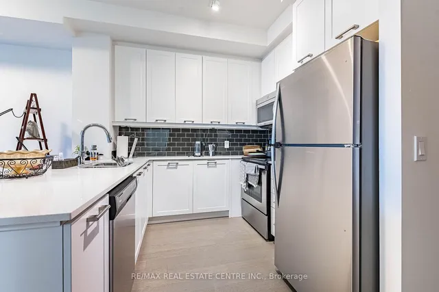 Additional image 10 of 2480 Prince Michael Dr Unit 414